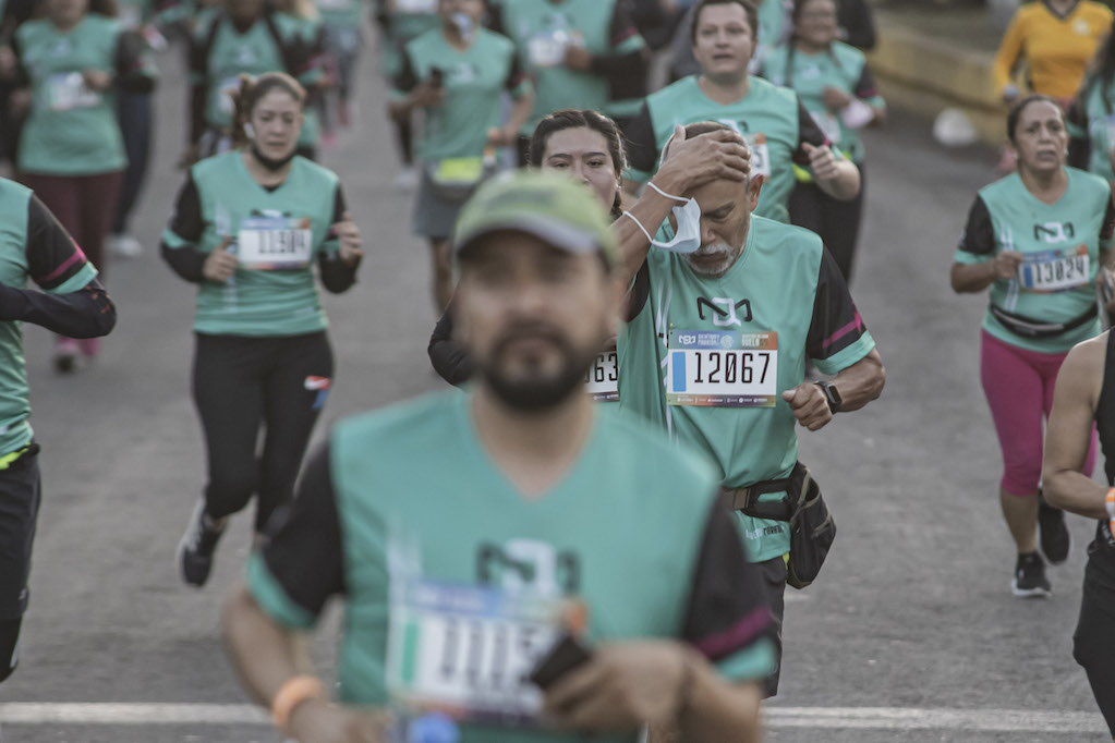 “Nunca había corrido... ha sido un gran reto”, dice participante del Querétaro Maratón