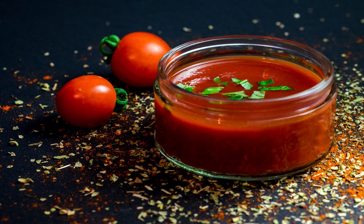 De qué está hecha la catsup o salsa de tomate