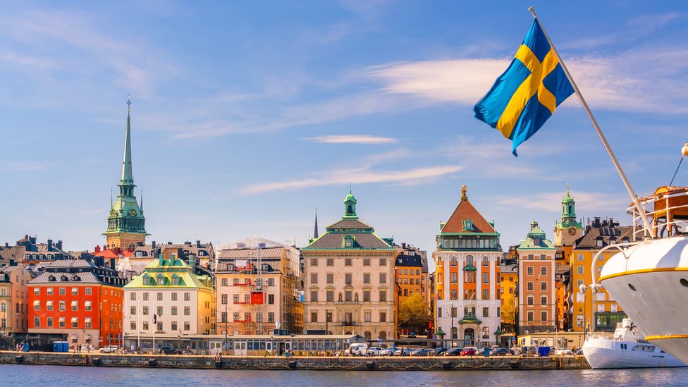 Cómo Suecia aprovecha las 24 horas de sol de verano para mover una de las economías más modernas del mundo