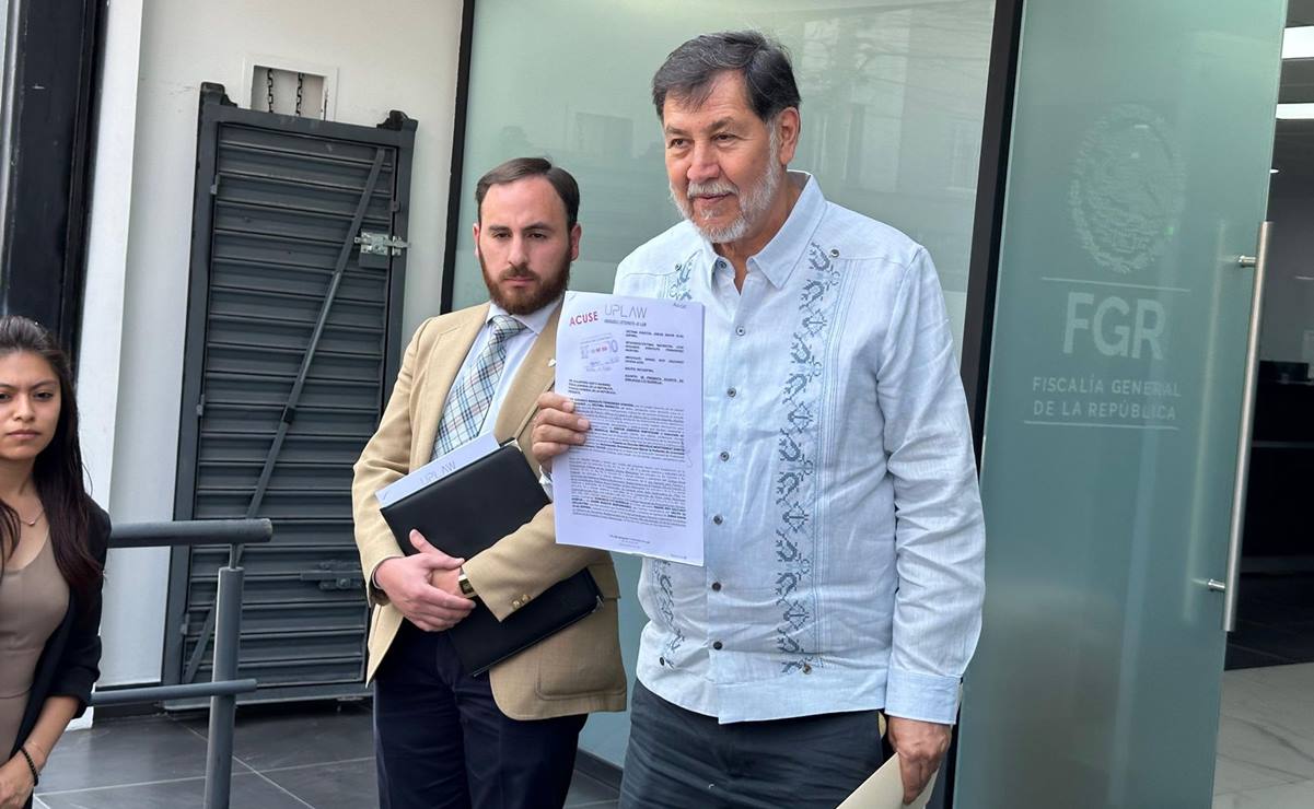 "Tiene todo el derecho a hacerlo": AMLO ante denuncia de Fernández Noroña contra Presidente de Ecuador por toma de embajada
