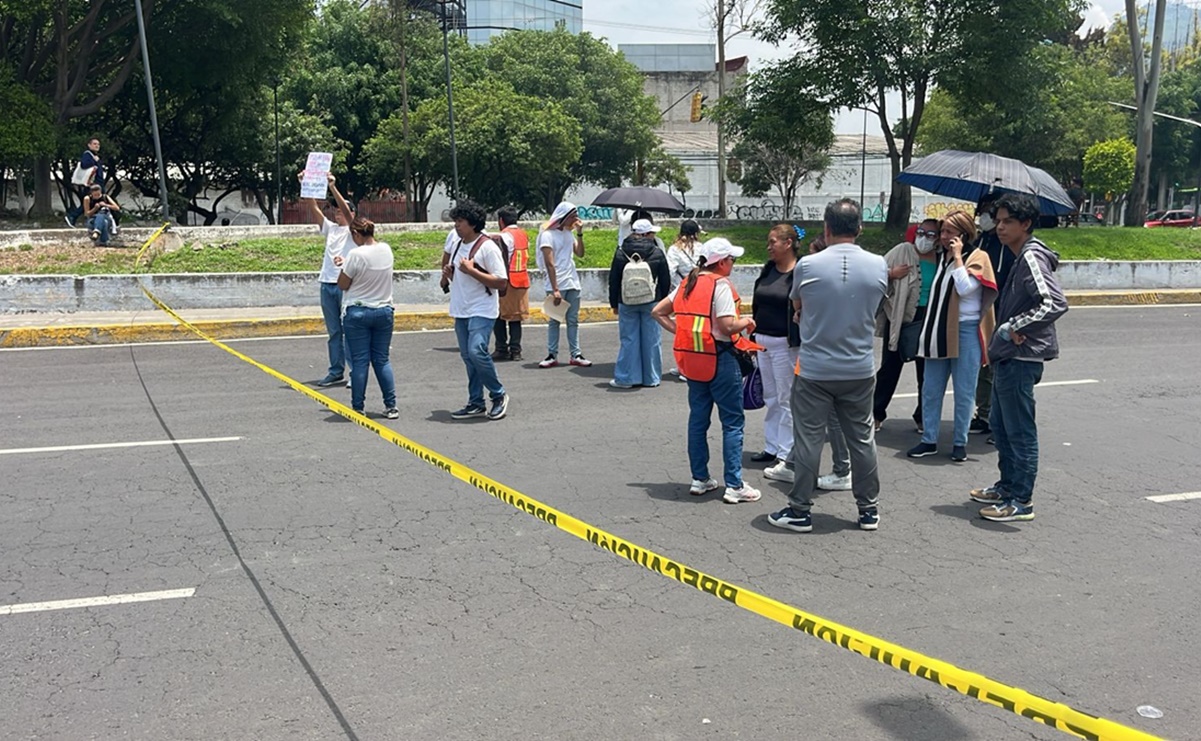 Egresados del IPN bloquean vialidad en la Gustavo A Madero; exigen resultados de los exámenes de admisión