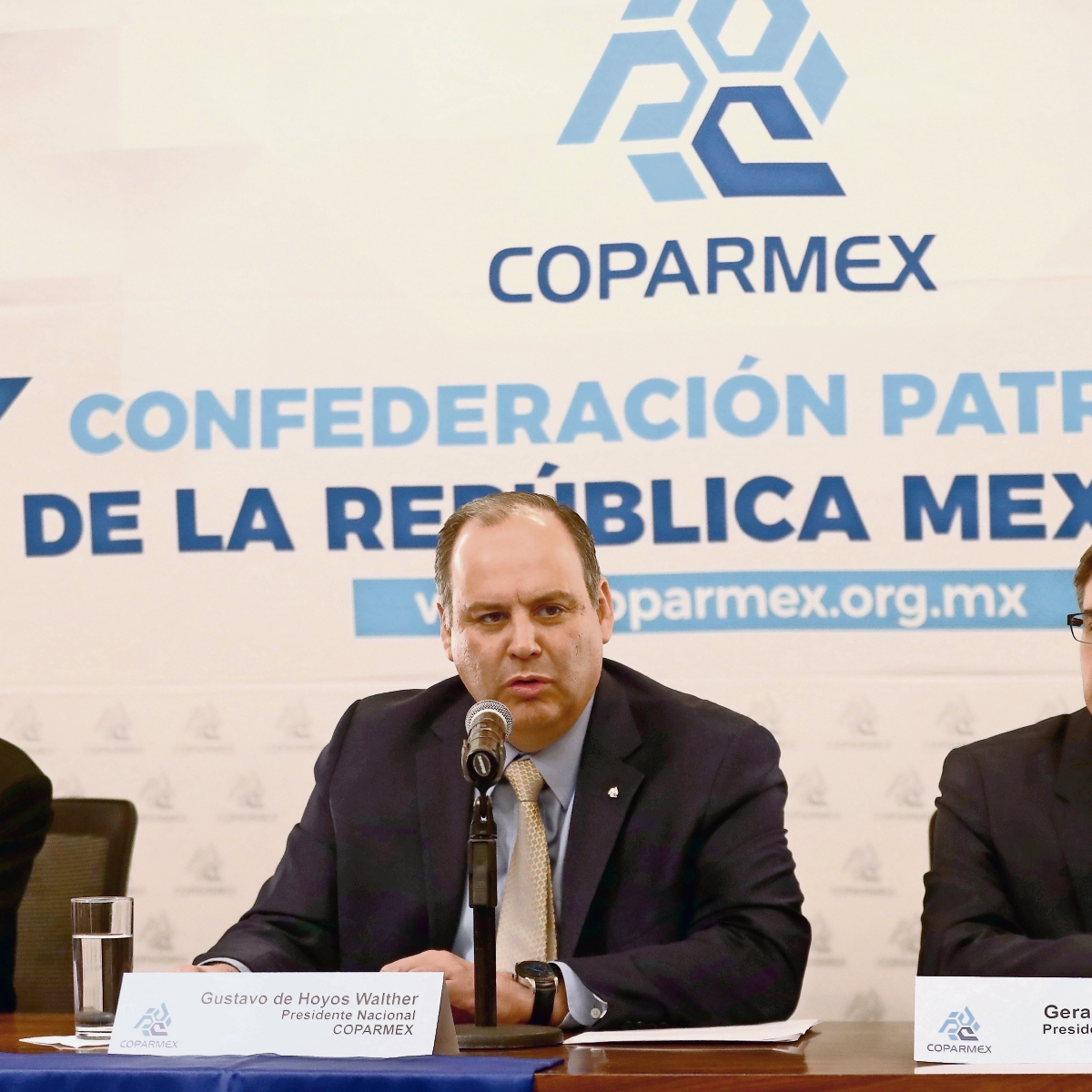 El salario mínimo puede subir a 102 pesos diarios: Coparmex
