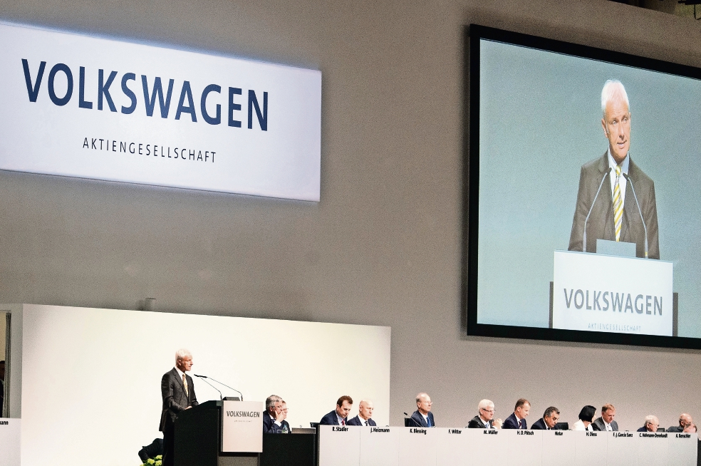 VW alcanza acuerdo con EU sobre escándalo de motores