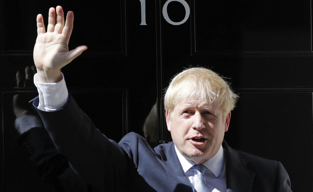 Boris Johnson pide a la reina suspender el Parlamento británico