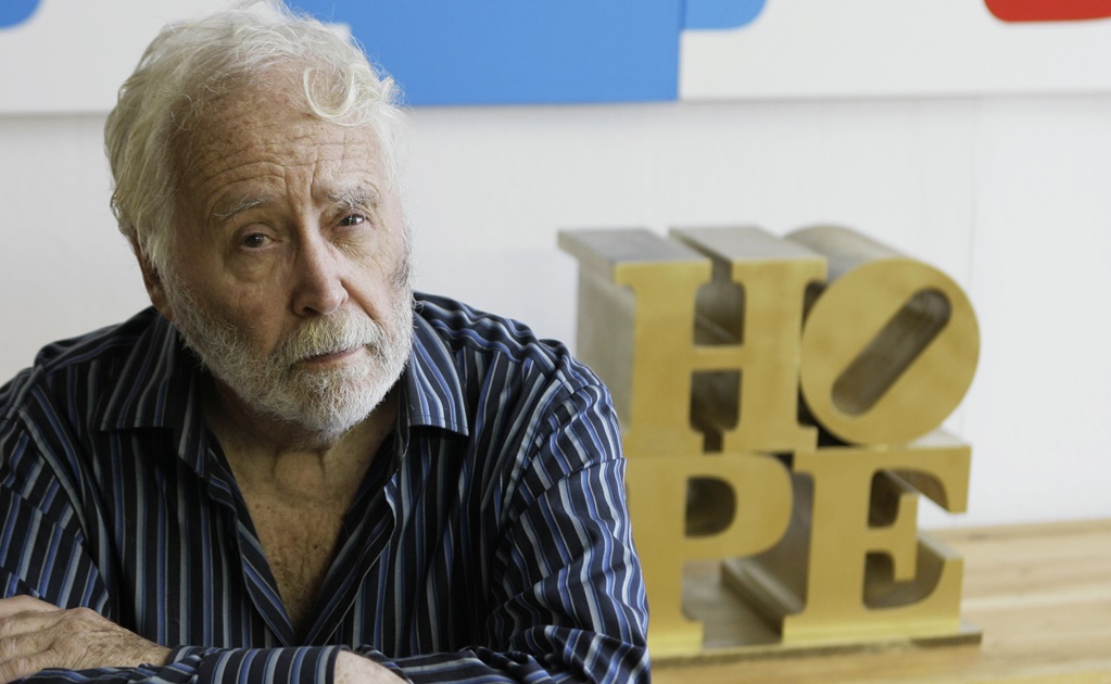 Muere Robert Indiana, creador de esculturas LOVE