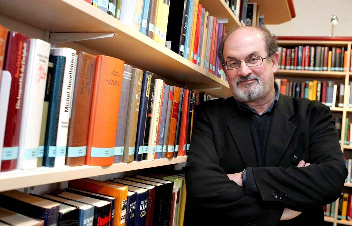 Esto ha dicho la familia de Salman Rushdie sobre la salud del escritor
