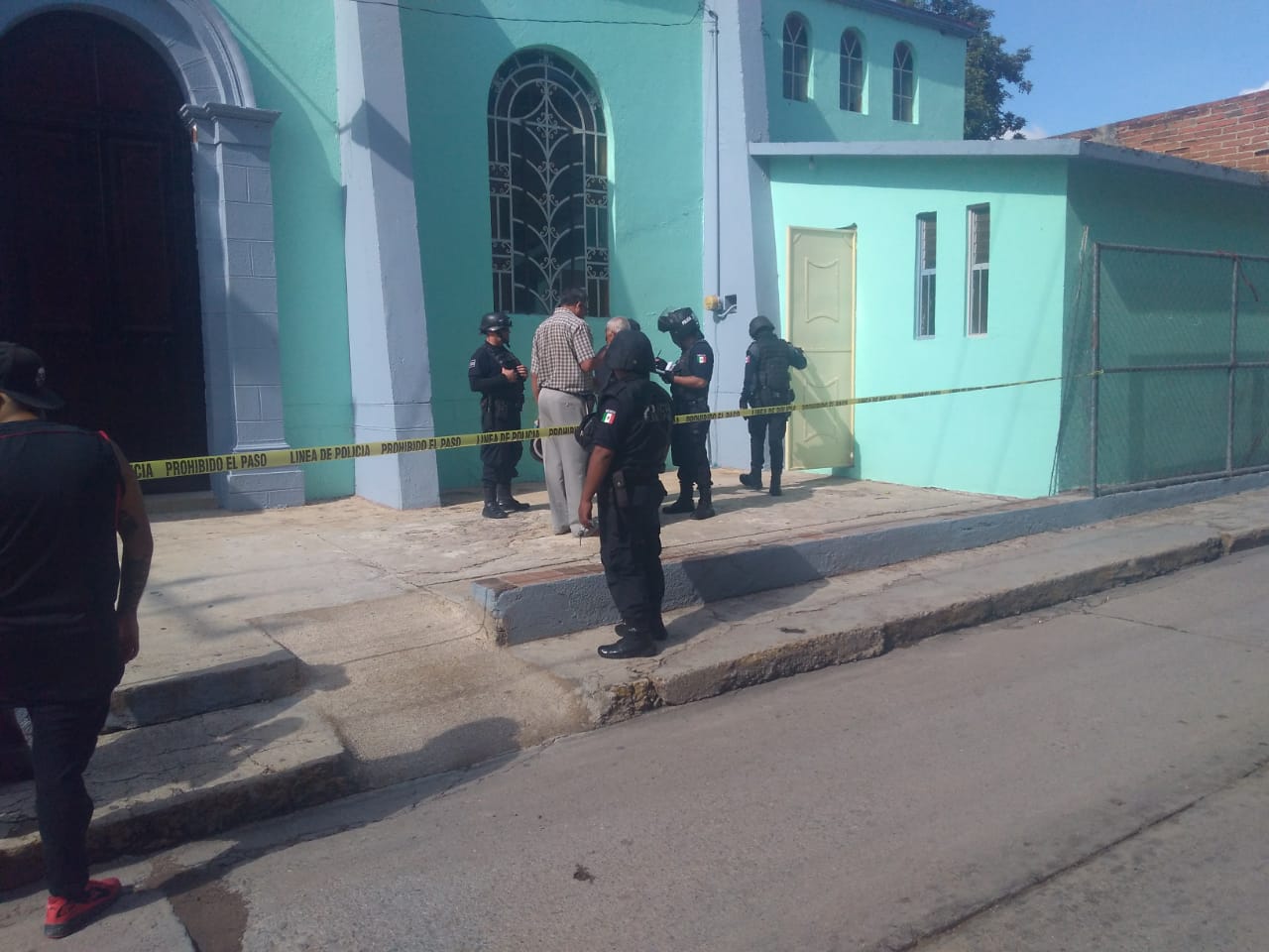 Matan a golpes a mujer al interior de iglesia en Oaxaca