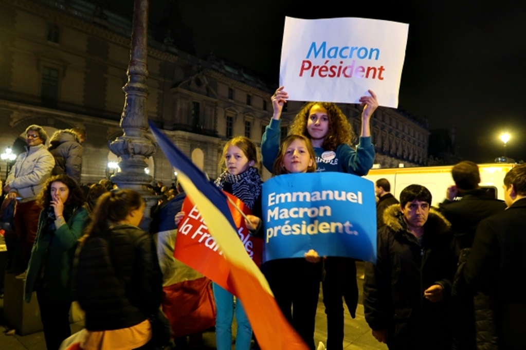 El mundo necesita una Francia fuerte: Macron
