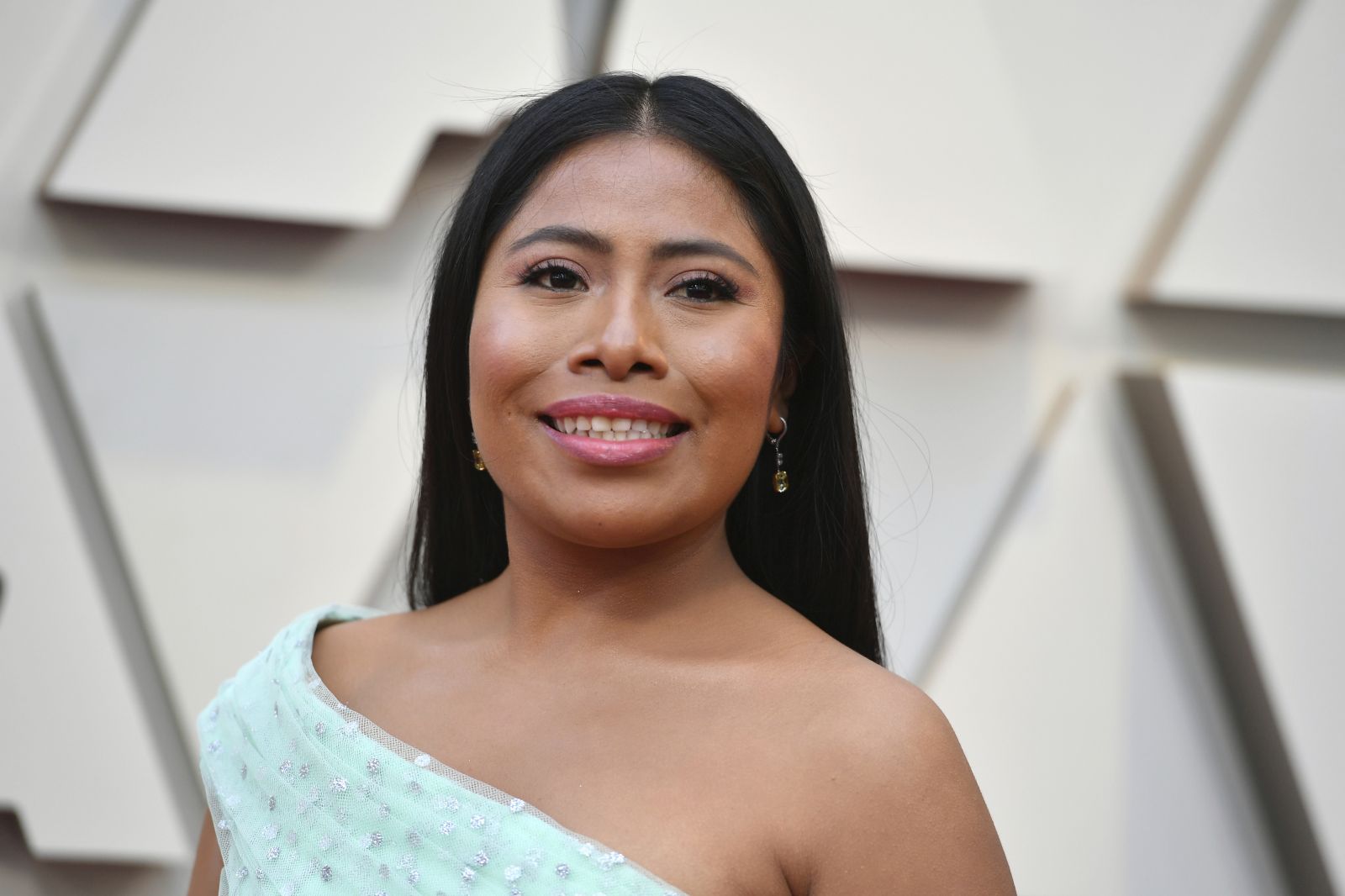 Yalitza Aparicio, la guapa y poderosa embajadora de Victoria's Secret