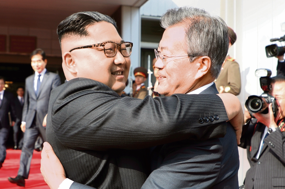 Norcorea insiste en tener cumbre