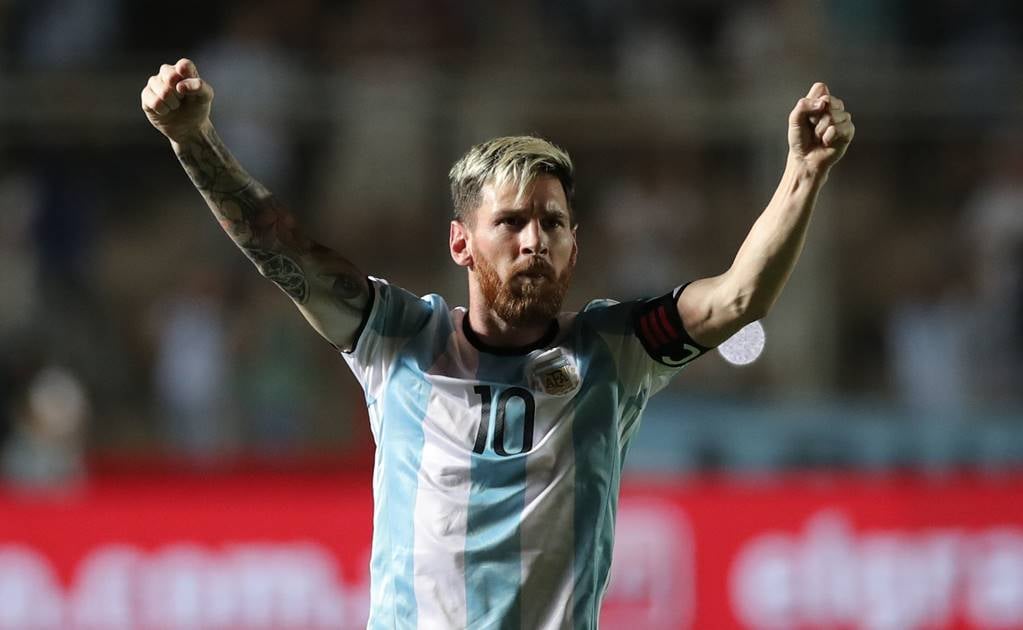 Argentina golea de la mano de Messi