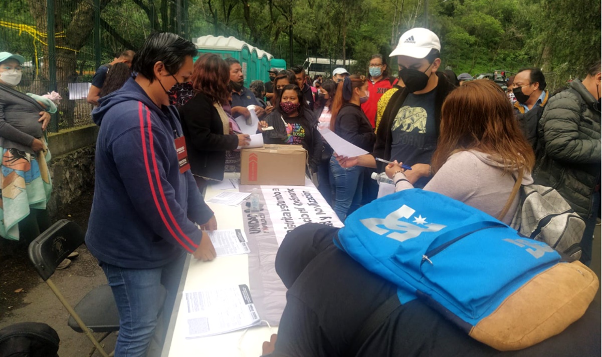 Acusan acarreo en Xochimilco durante renovación del Congreso Nacional de Morena