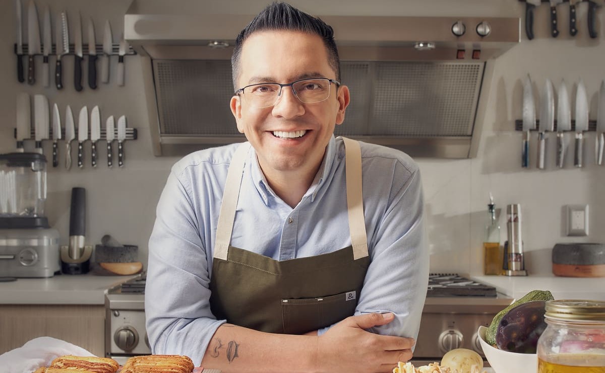 Conoce el lado salado del chef José Ramón Castillo en su nuevo libro