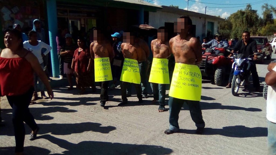 Exhiben a presuntos ladrones en Ixmiquilpan, Hidalgo