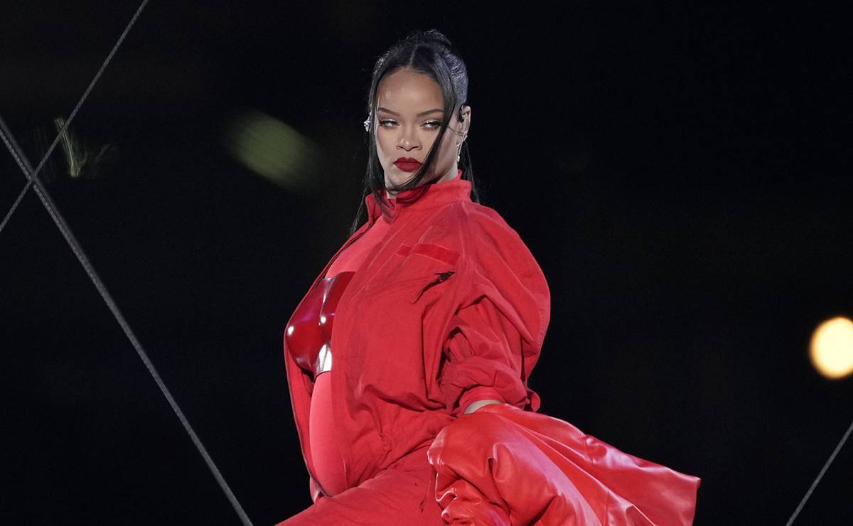 Rihanna cumple 35 años; esta es su millonaria fortuna e imperio de belleza