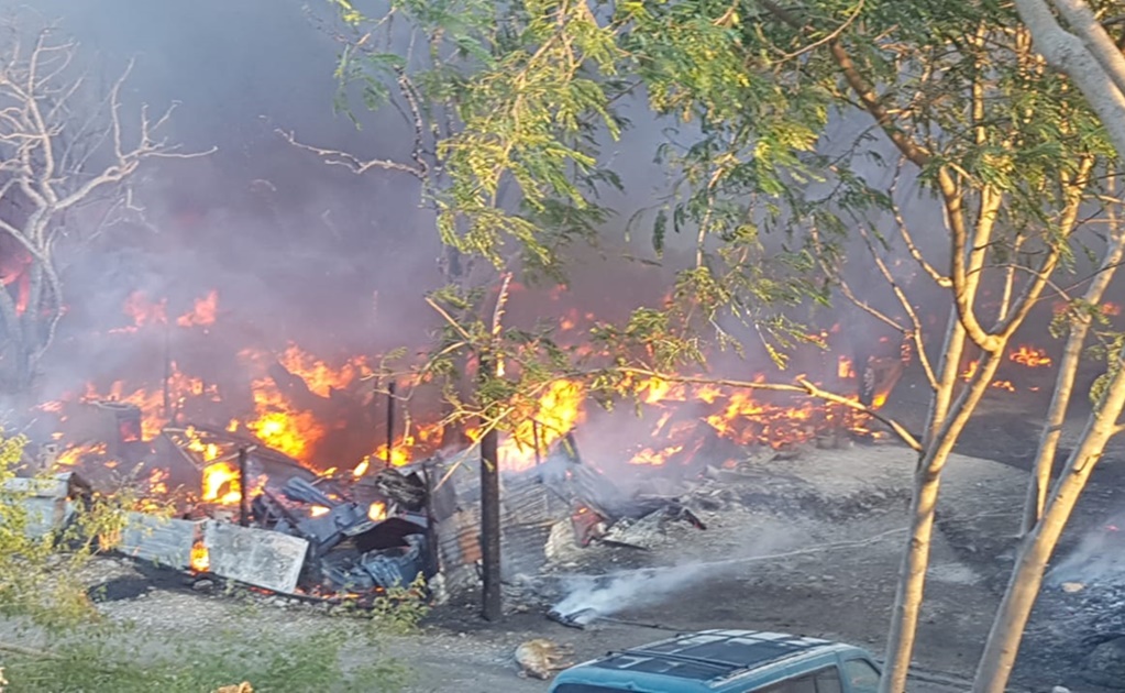 Incendio consume 80 tejabanes en Nuevo León