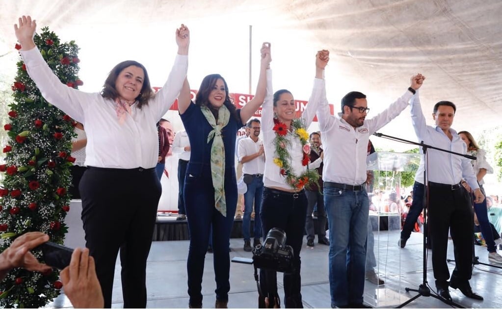 Declinan 3 candidatos a favor de Víctor Hugo Romo en Miguel Hidalgo