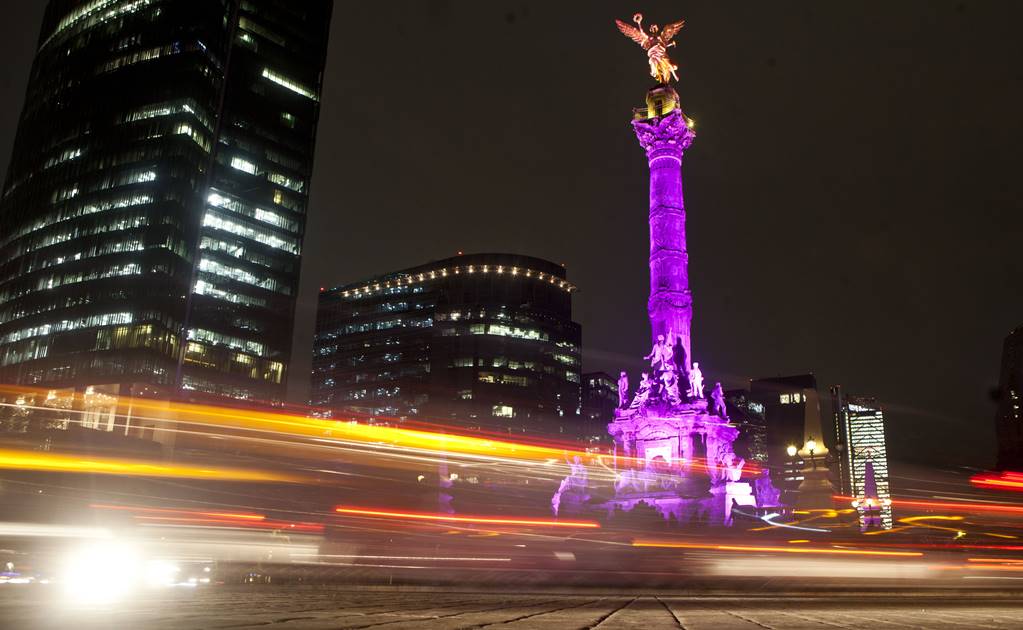 Iluminan 'Ángel' en apoyo a la comunidad LGBTTTI