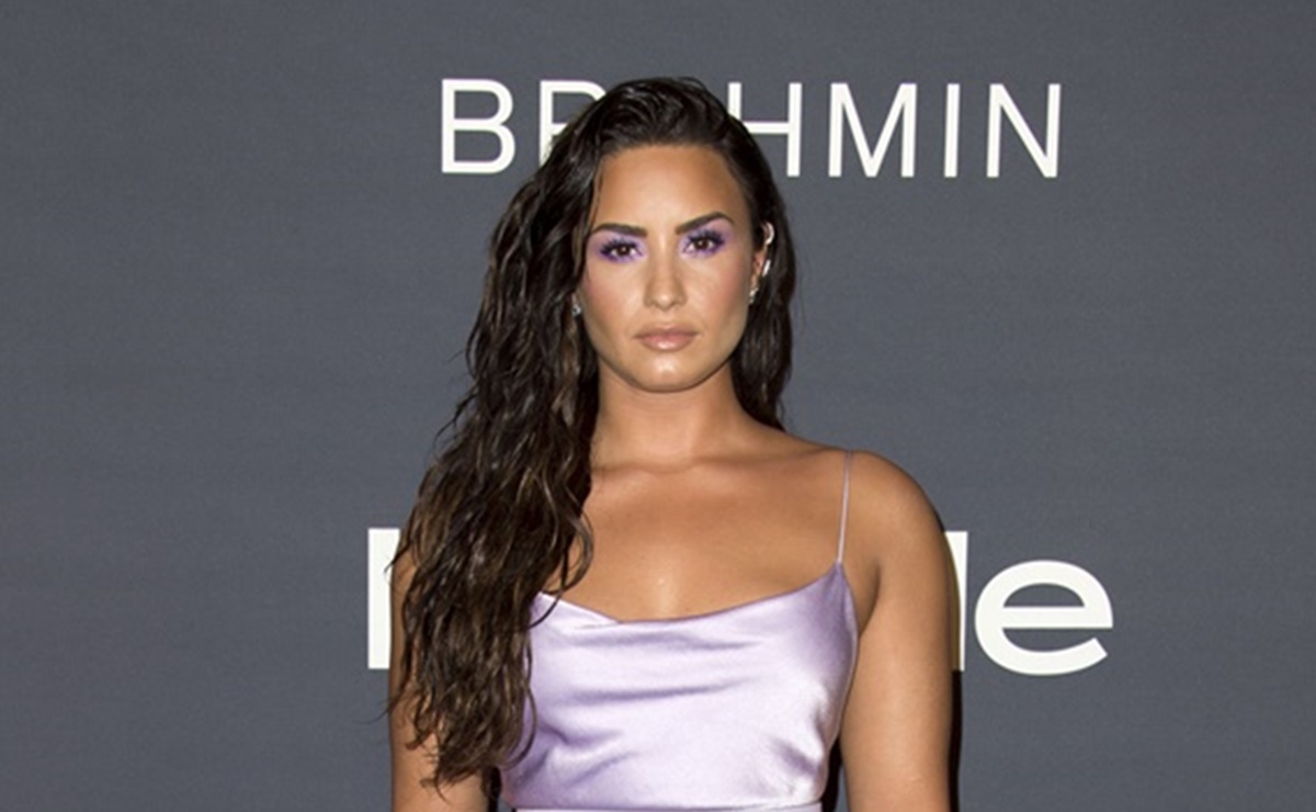 Demi Lovato 'enciende' Instagram con foto en lencería negra