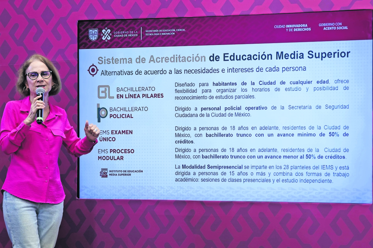 Buscan que 150 mil capitalinos terminen estudios de prepa