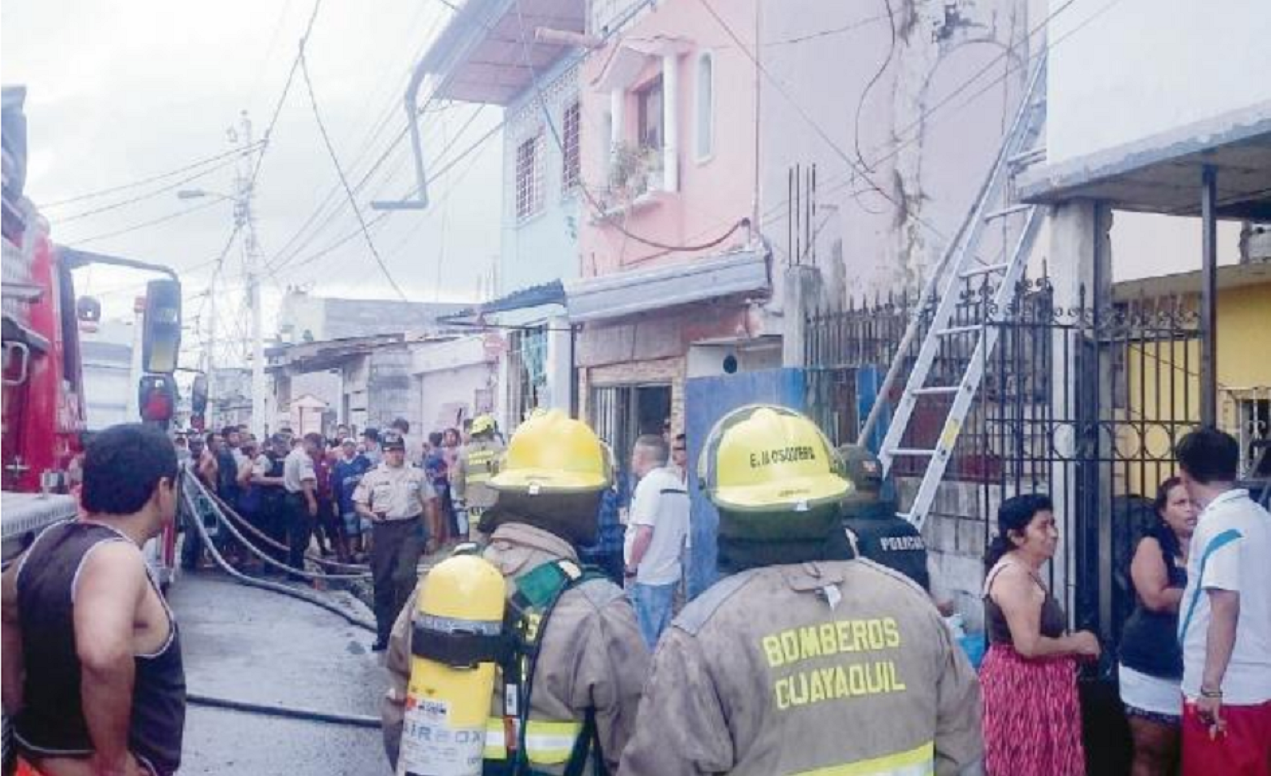 Incendio en clínica de adictos en Ecuador deja 18 muertos