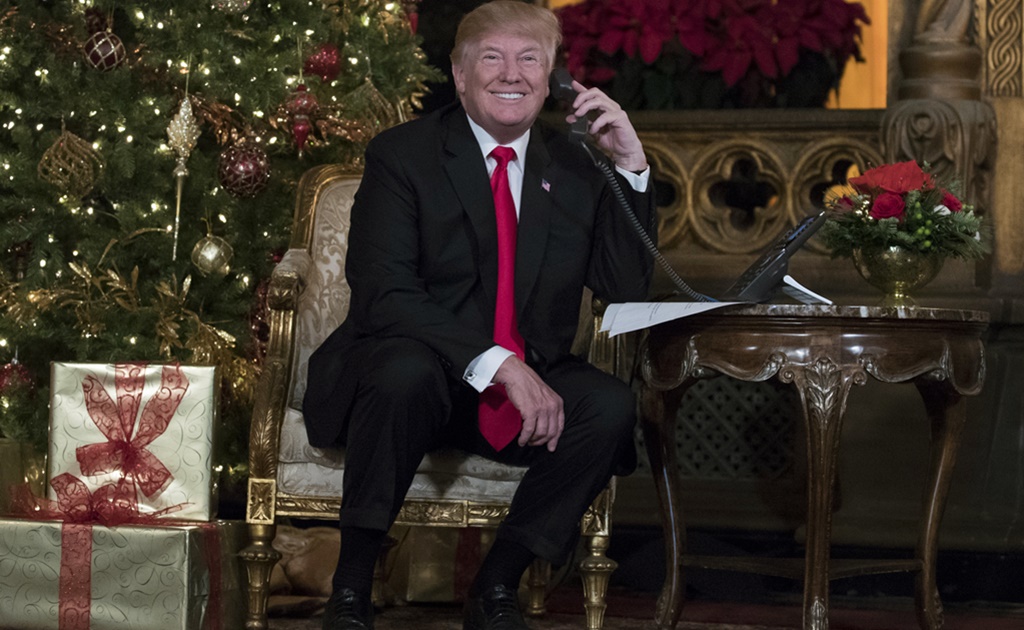 Trump Store oferta productos navideños del magnate