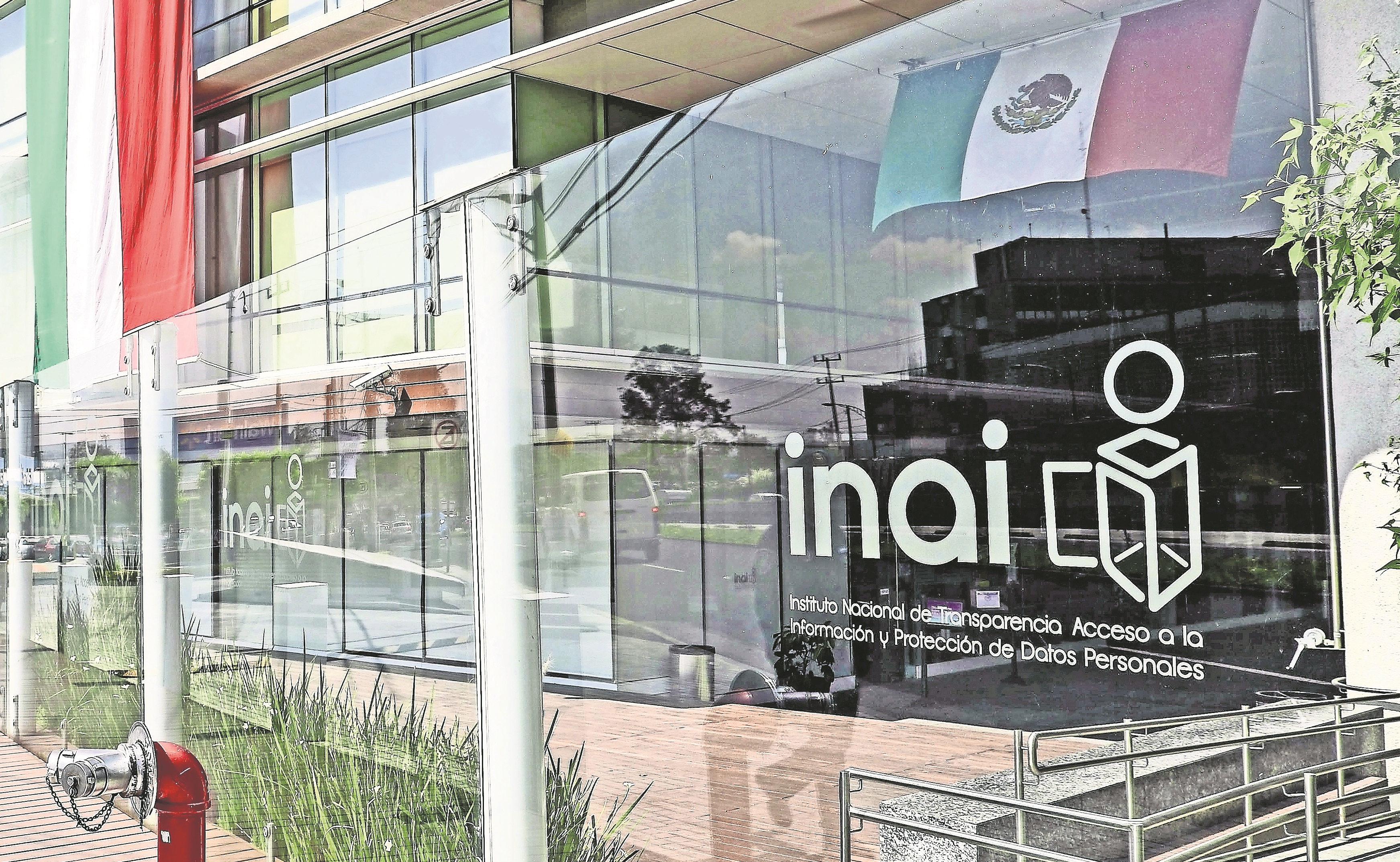 ​INAI confirma investigación a empresa por posible vínculo con Cambridge Analytica
