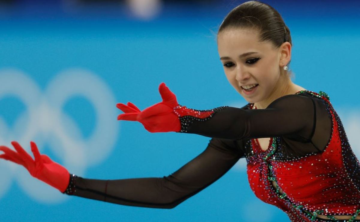 Beijing 2022 | Kamila Valieva: el espectacular salto cuádruple que hizo por primera vez una patinadora en Juegos Olímpicos