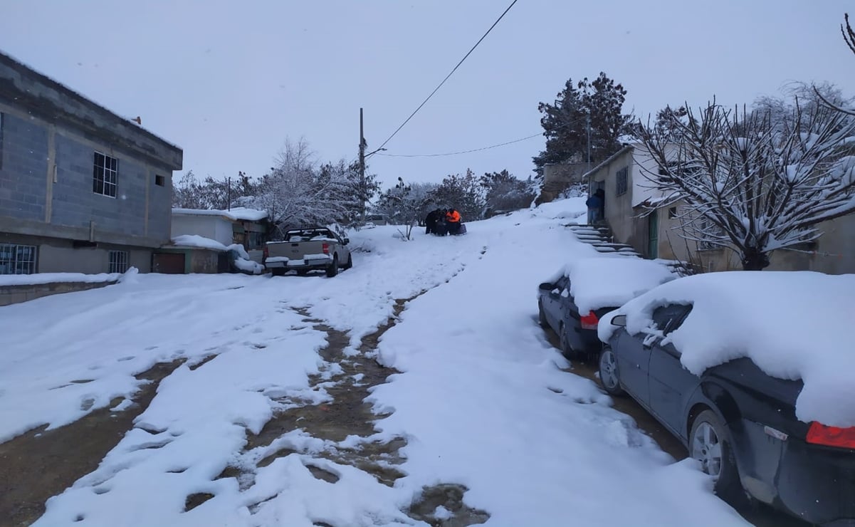 Cae nieve durante 12 horas en Acuña, Coahuila