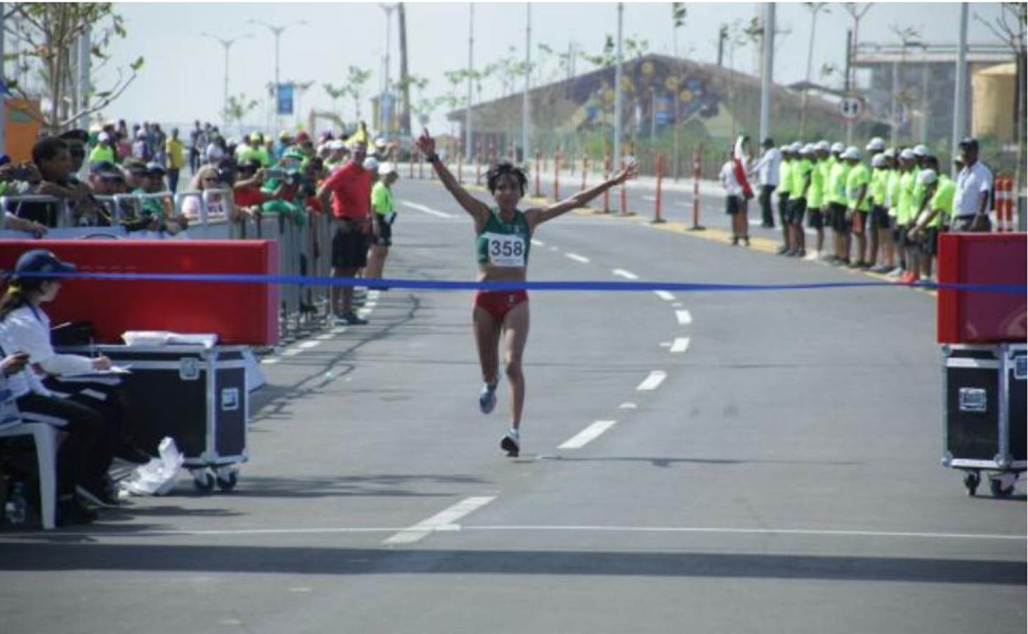 México cierra con broche de oro en el maratón