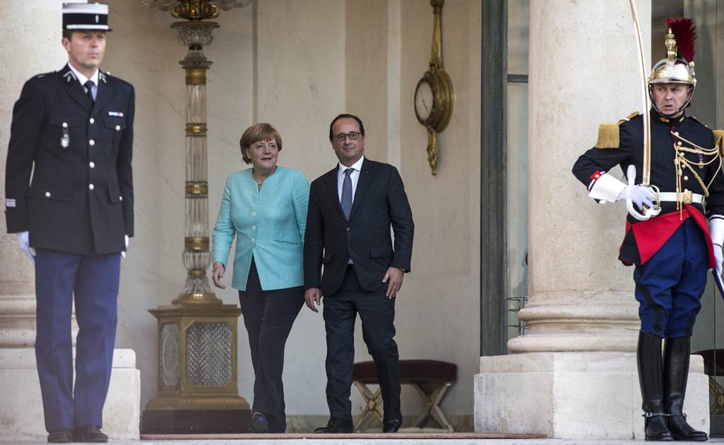 Merkel y Hollande piden a Grecia propuesta seria
