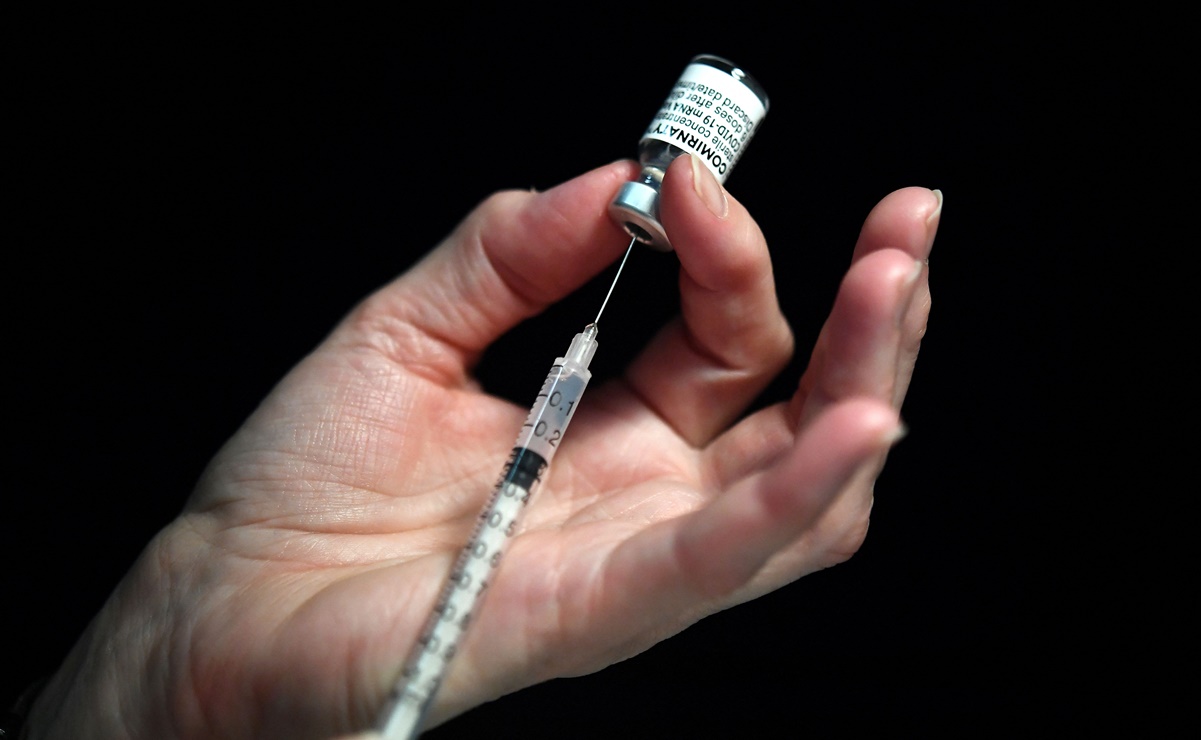 Uruguay aprueba vacunar con dosis de Pfizer a menores de entre 12 y 18 años