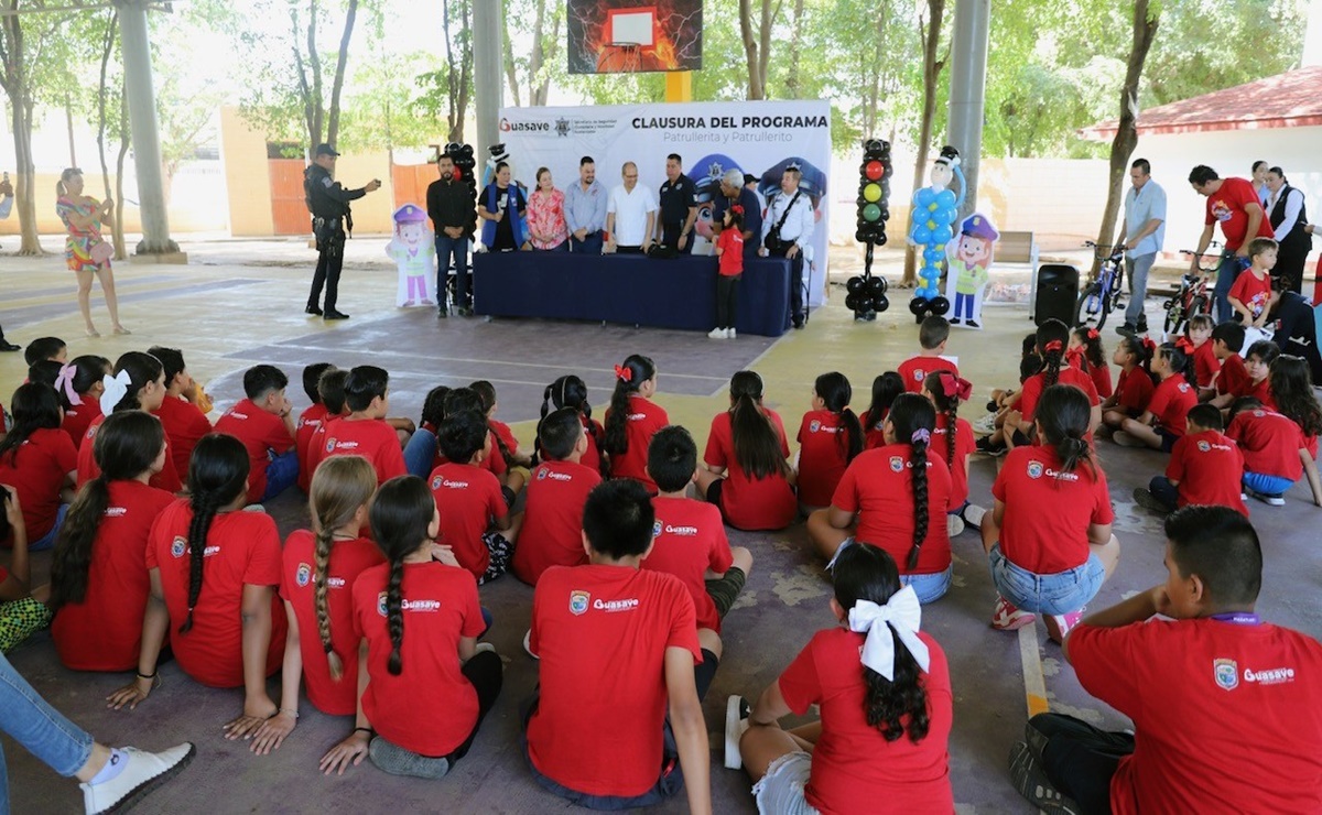 Curso de verano en Guasave, Sinaloa enseña reglas de vialidad y derechos de peatones a niños y niñas