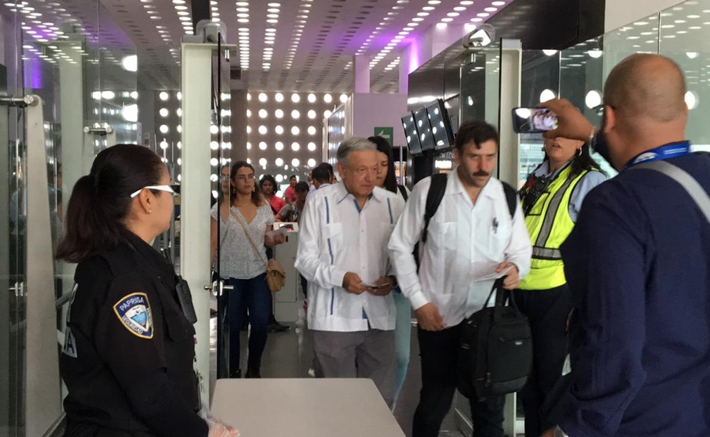 Viaja AMLO a Mérida; encabezará entrega de Programas del Bienestar