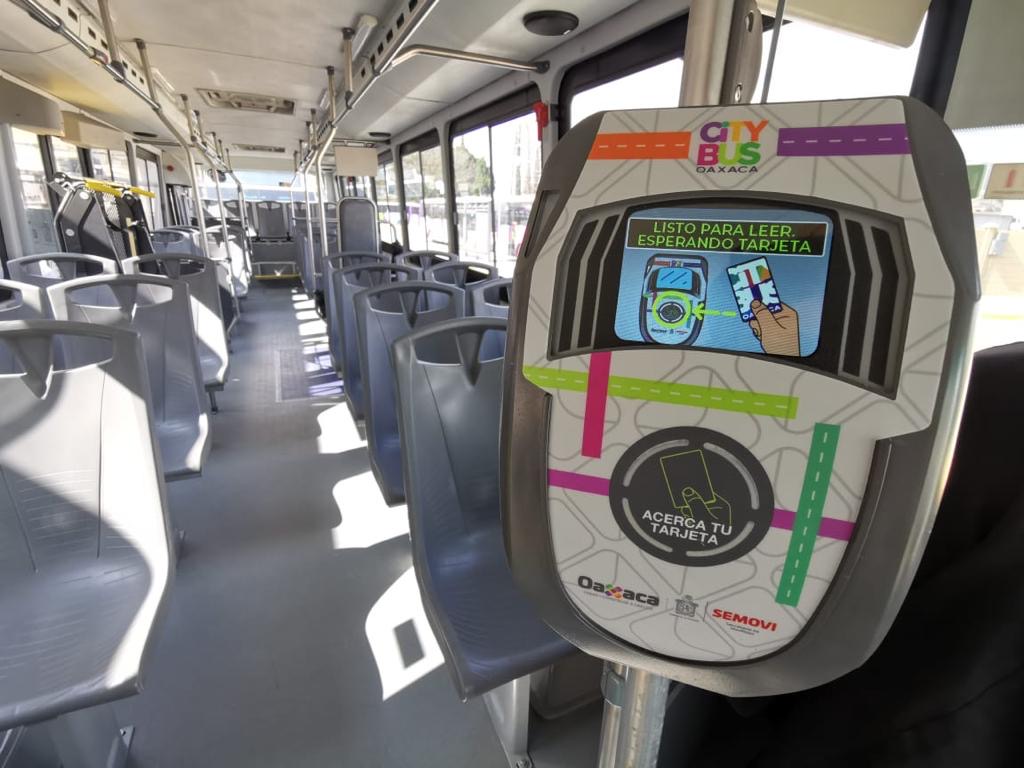 Oaxaca arranca semaforización y recorridos de prueba de CityBus; proyectan opere en marzo