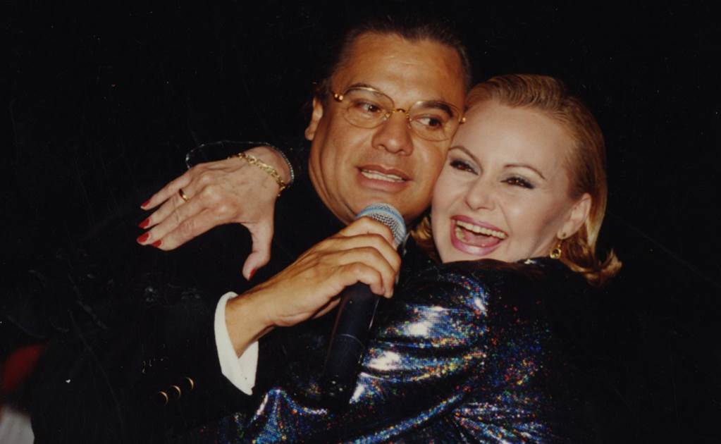 Juan Gabriel, entre el "amor eterno" a Rocío Dúrcal e Isabel Pantoja