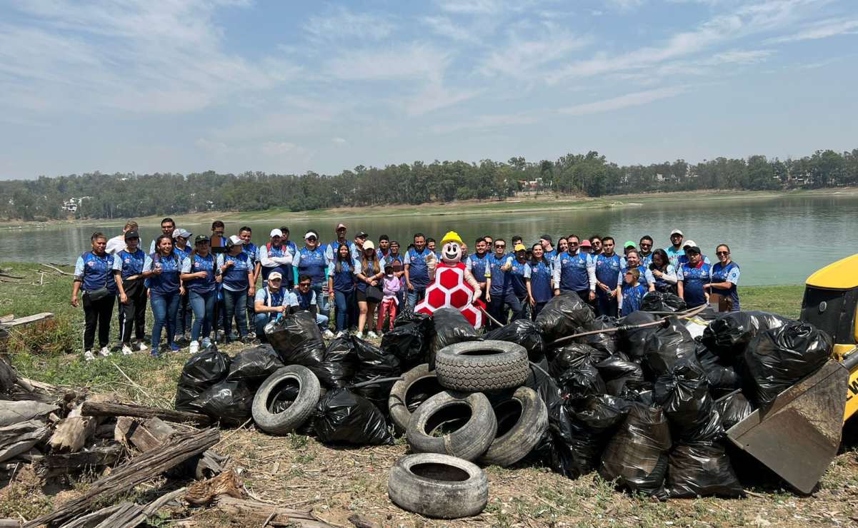 Sacan 800 kilos de basura del Lago de Guadalupe en Cuautitlán Izcalli