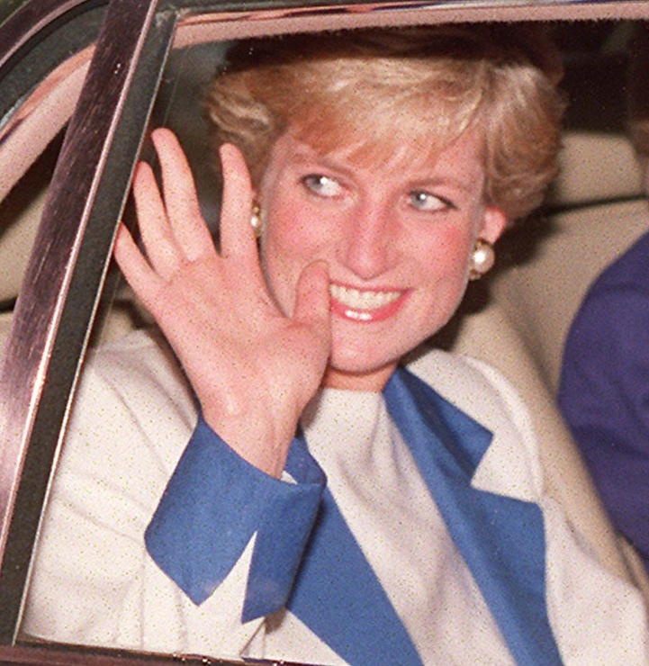 7 momentos que marcaron la vida de la princesa Diana