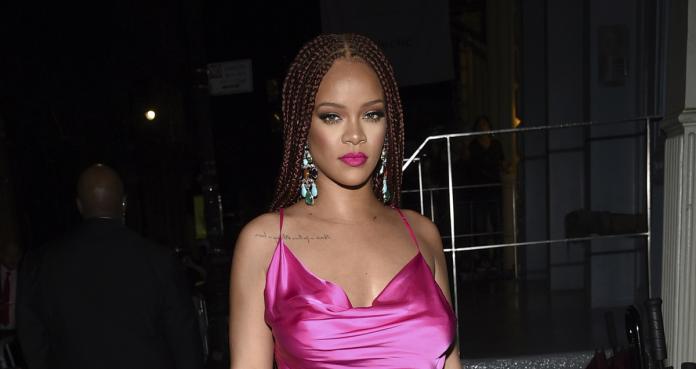 Rihanna se adueña de Nueva York con bodysuit traslúcido