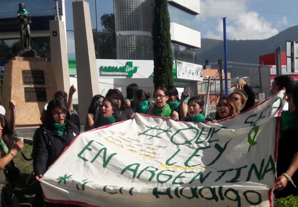 Mujeres apoyan en Hidalgo legalización del aborto en Argentina