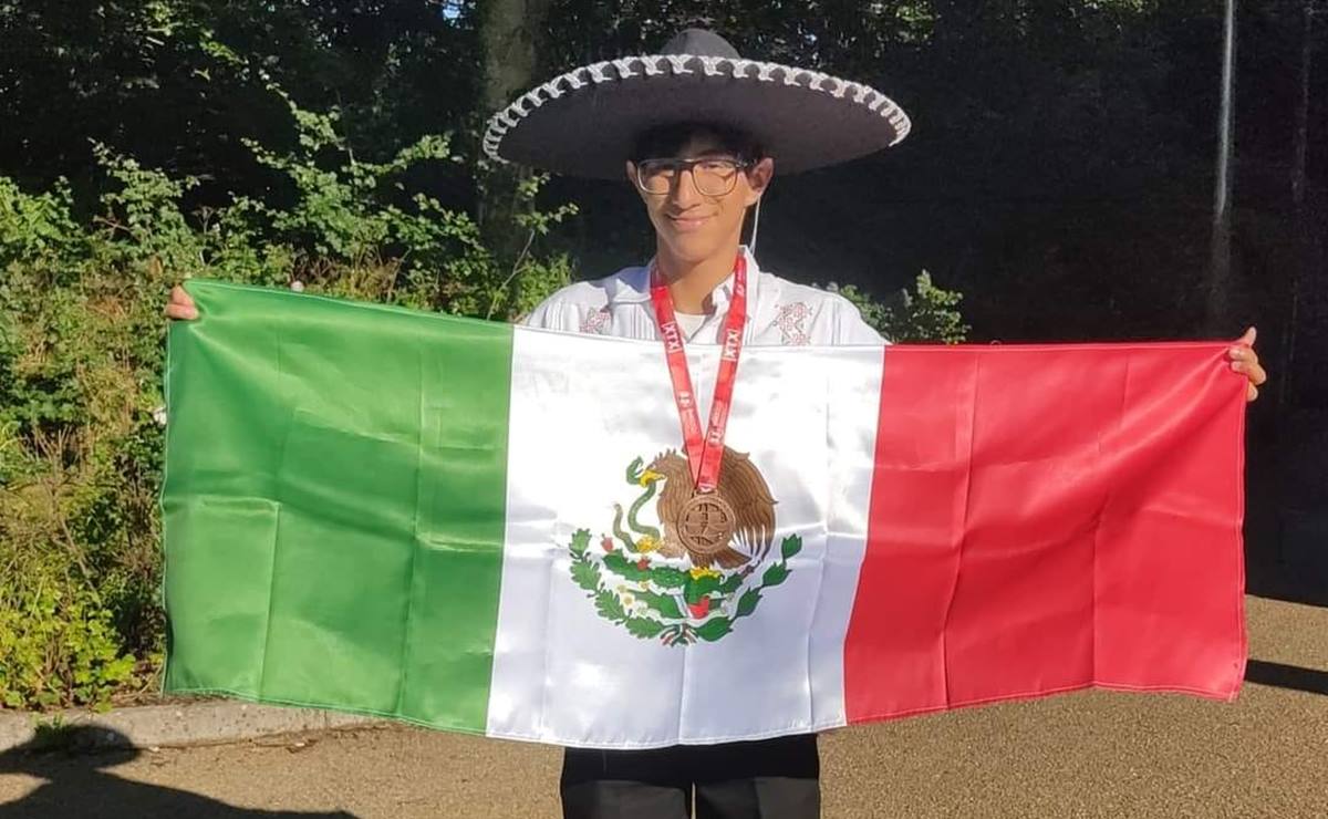 José Andrés, estudiante de Cobach en SLP, gana medalla en Olimpiadas Internacionales de Matemáticas
