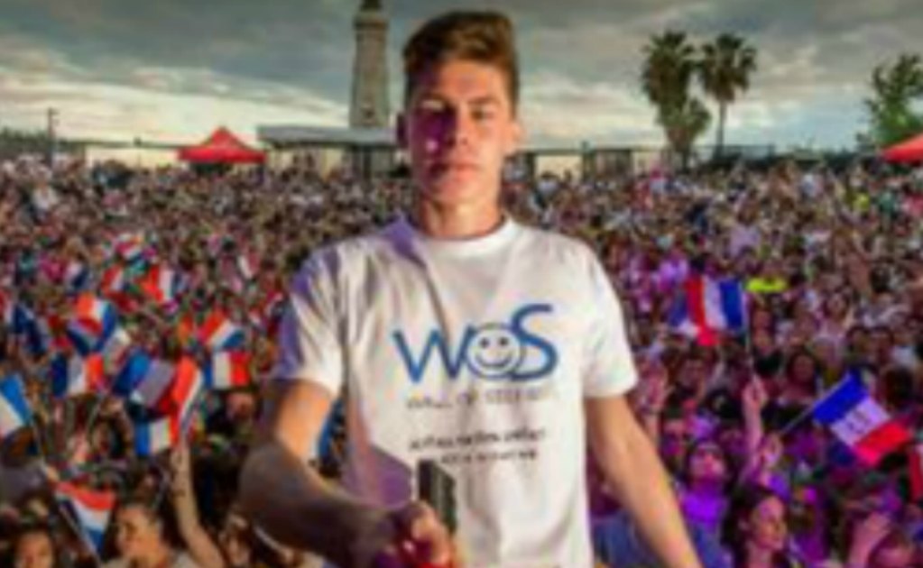 Francés conquista récord mundial de selfie