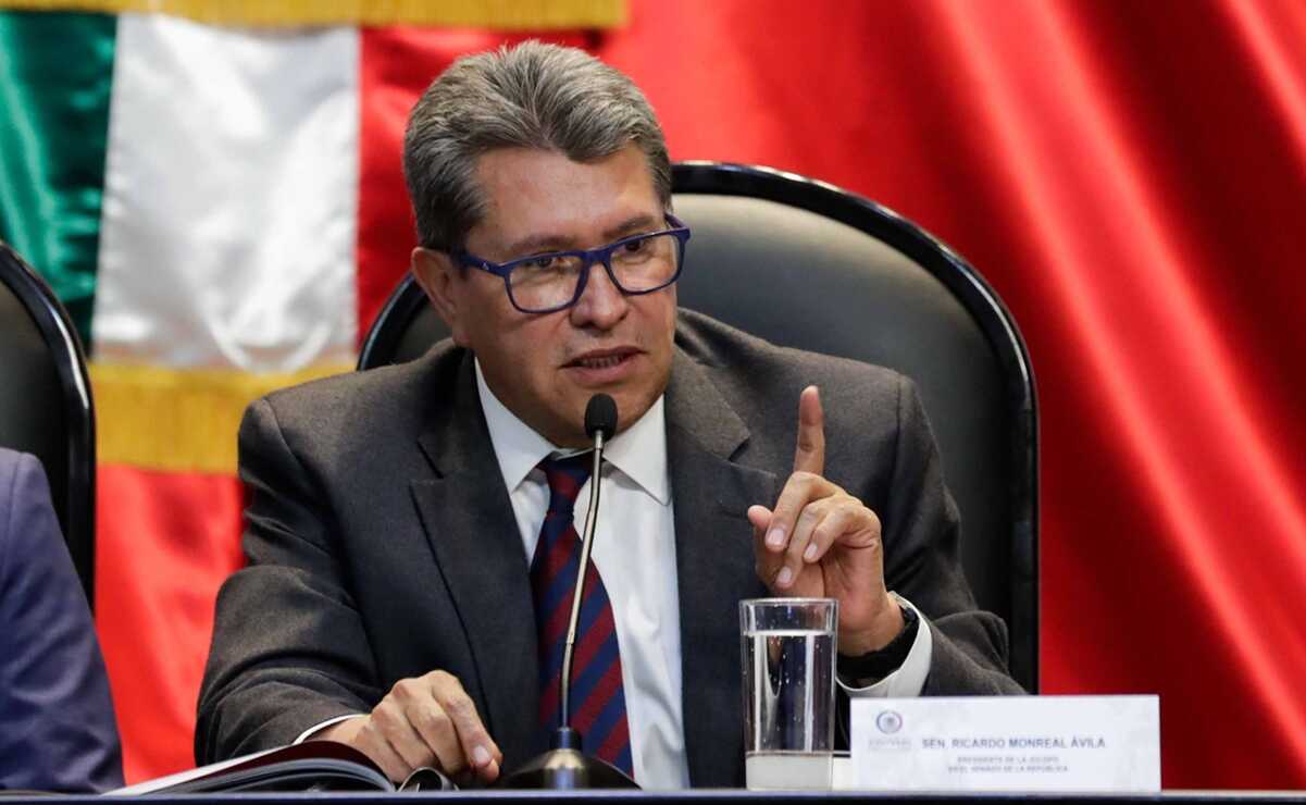 "Error estratégico y político", dice Ricardo Monreal por aumento a multas por injurias al Presidente 