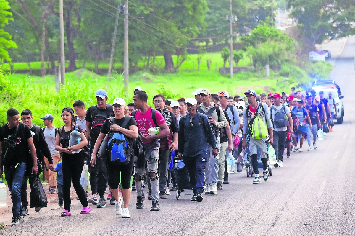 Someterán a referéndum en Arizona ley que criminaliza a migrantes