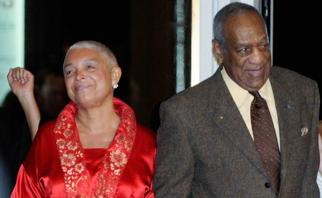 Esposa de Bill Cosby denuncia racismo contra su marido