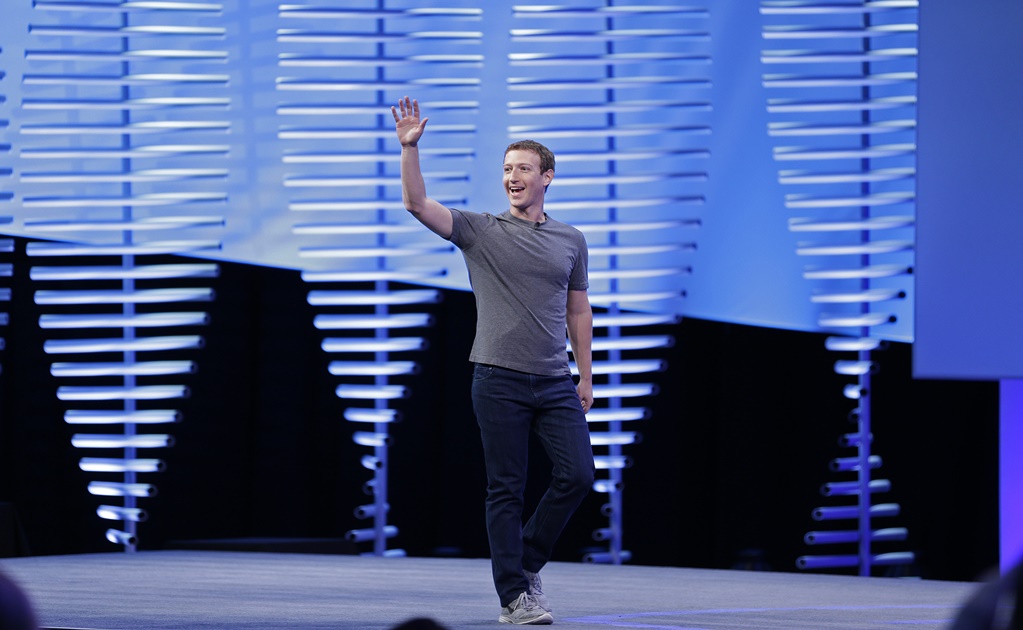 Facebook quiere que usuarios chateen con robots 
