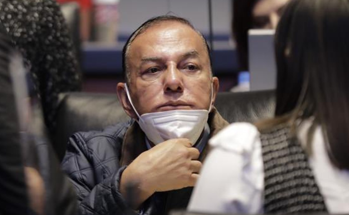 Juez da suspensión definitiva a José Manuel Del Río Virgen, pero seguirá en prisión