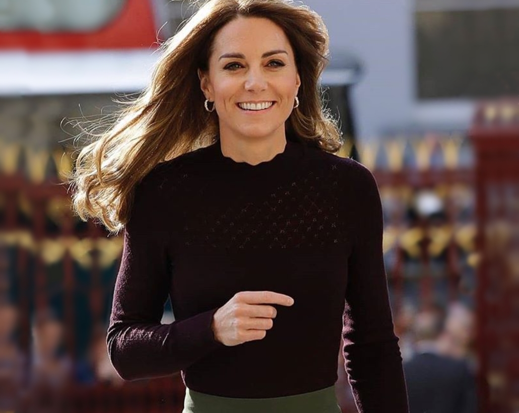 Kate Middleton deslumbra con look otoñal