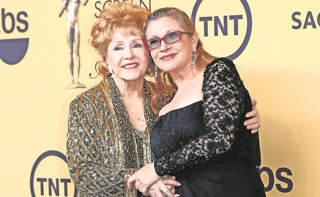 Debbie Reynolds y Carrie Fisher tendrán un funeral "ultra-privado"