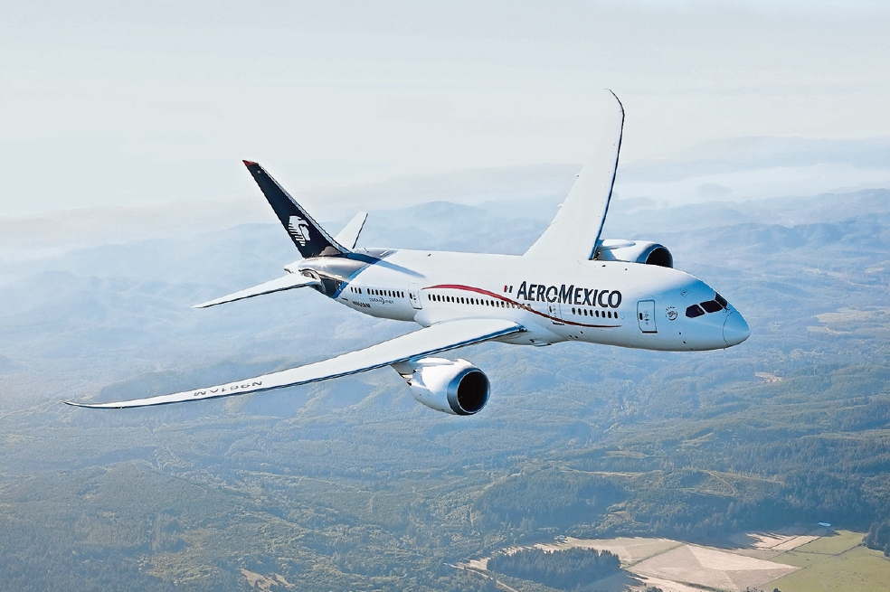 Aeroméxico baja emisiones con renovación de su flota